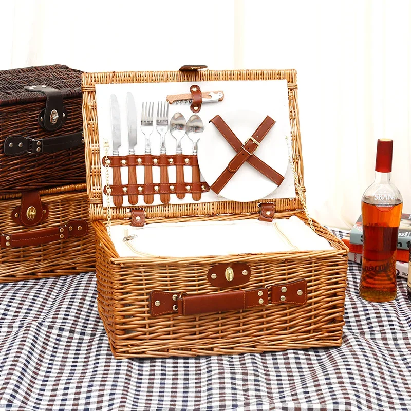 Food Storage Camping - Family outing picnic basket, outdoor camping
