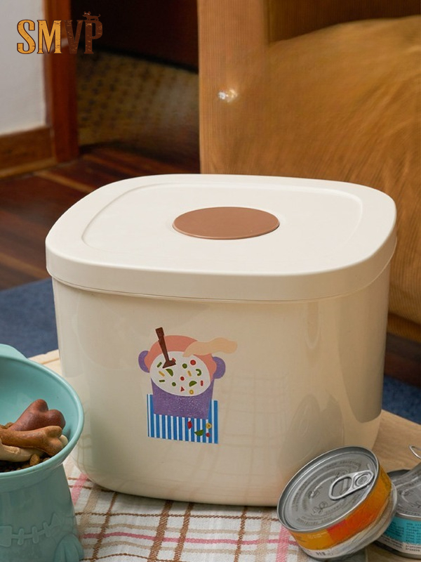 Food Storage Dog - 5.6LMacaron Color Scheme Push Button Switch